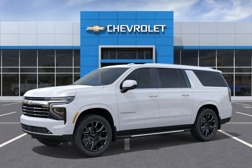 2026 Chevrolet Suburban LT photo 1