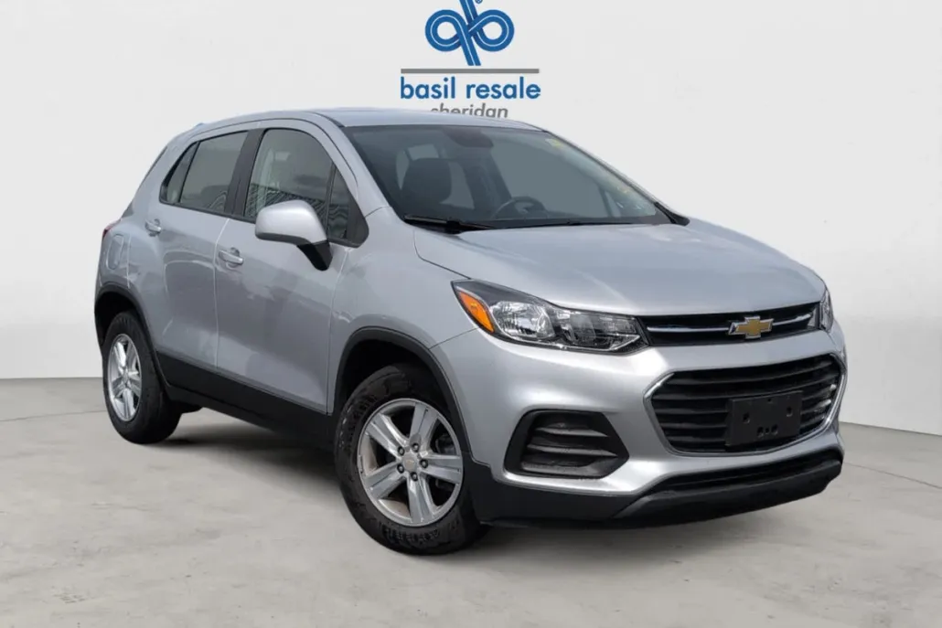 2019 Chevrolet Trax LS photo 1