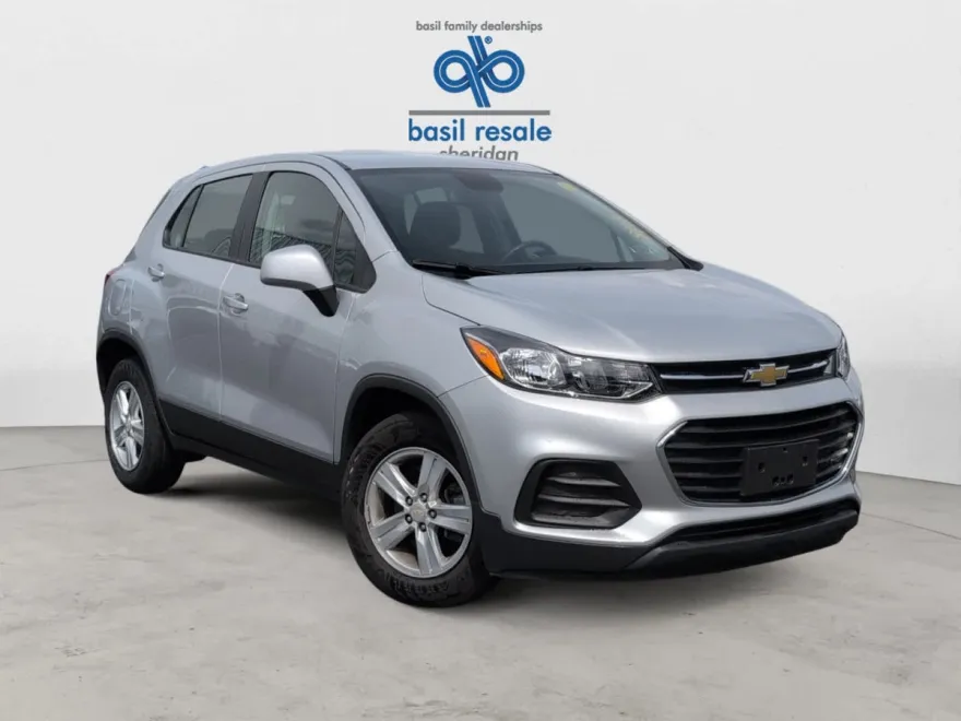 2019 Chevrolet Trax LS photo 1
