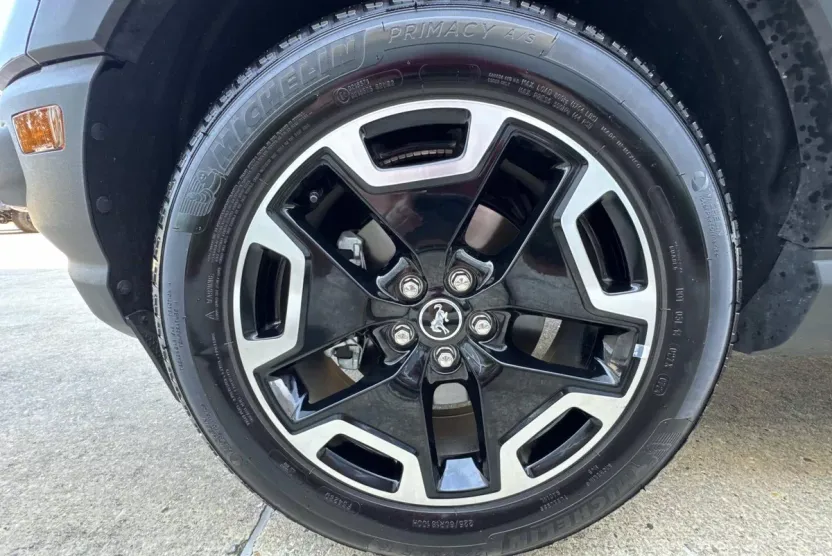 2024 Ford Bronco Sport Outer Banks photo 1