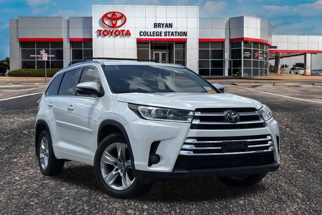 2019 Toyota Highlander Limited photo 1