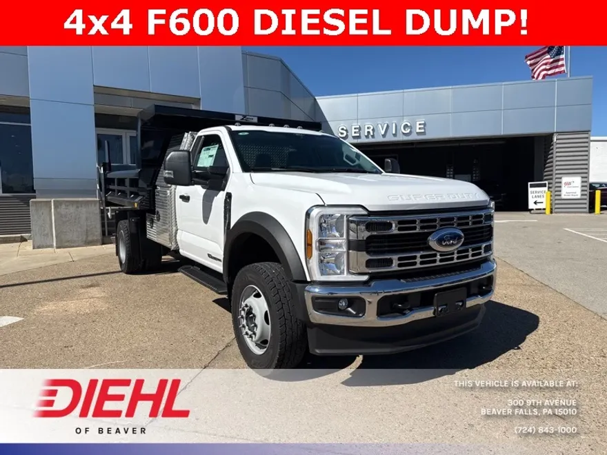 2025 Ford F-600 photo 1