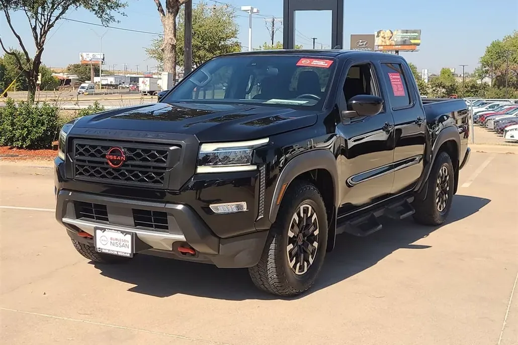 2024 Nissan Frontier PRO-X photo 1