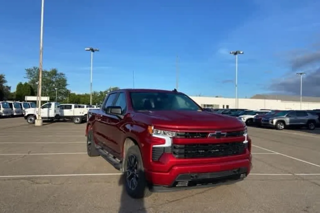 2023 Chevrolet Silverado 1500 RST photo 1