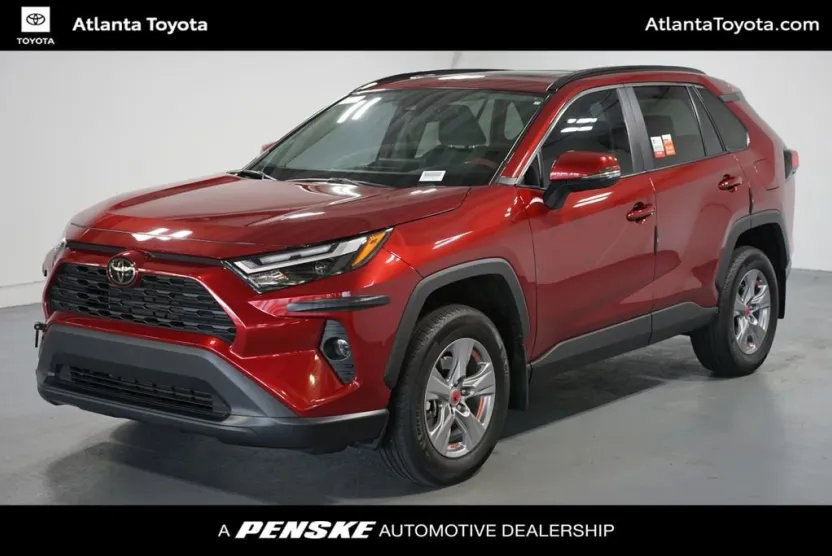 2024 Toyota RAV4 XLE photo 1