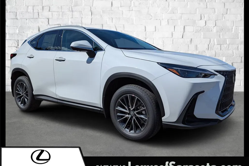 2026 Lexus NX 350 Premium photo 1