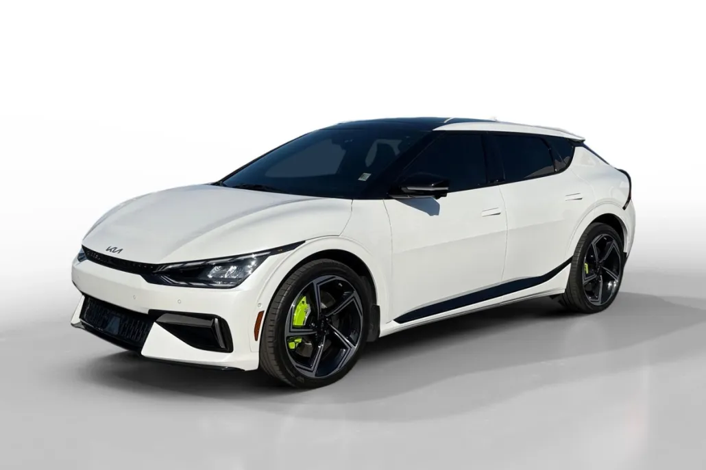 2023 Kia EV6 GT photo 1