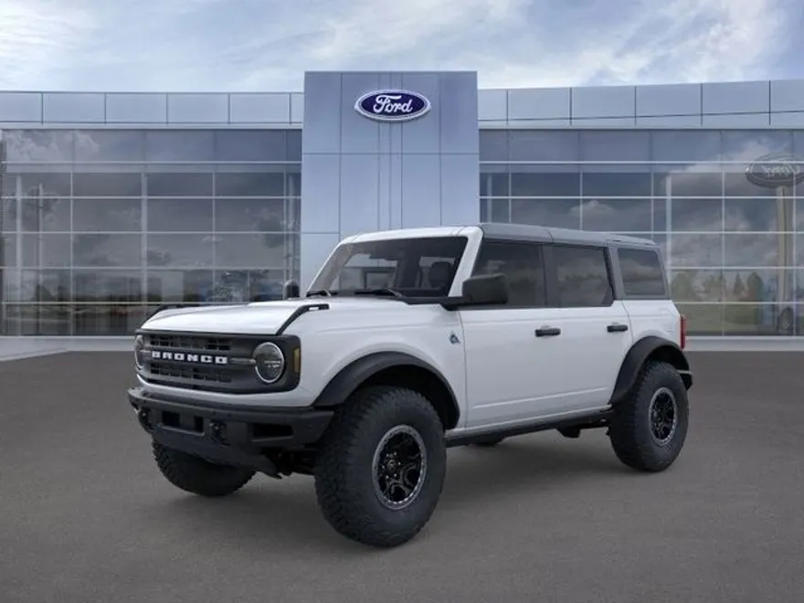 2024 Ford Bronco Black Diamond photo 1