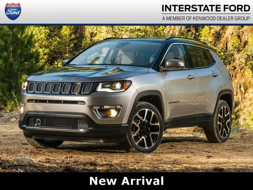 2018 Jeep Compass Latitude photo 1