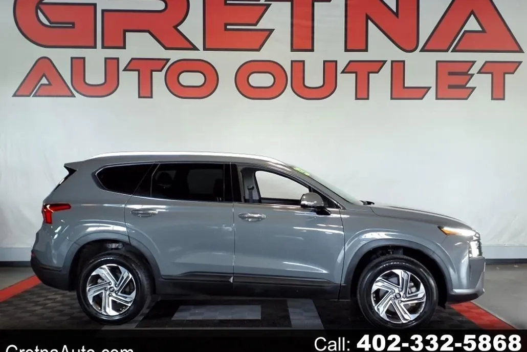 2023 Hyundai Santa Fe SEL photo 1