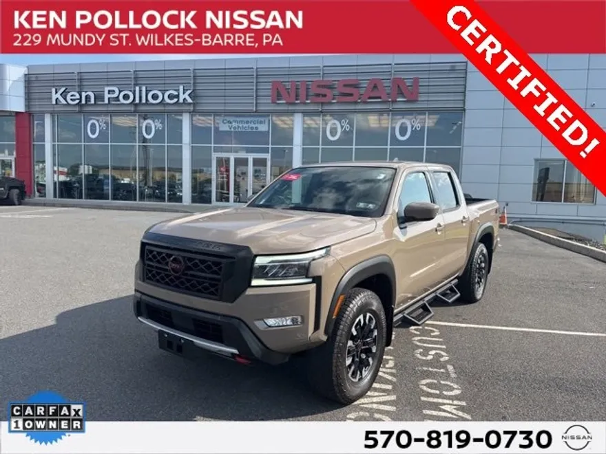 2023 Nissan Frontier Crew Cab PRO-4X photo 1