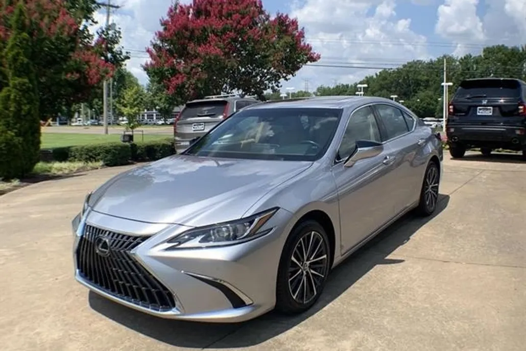 2025 Lexus ES 350 photo 1