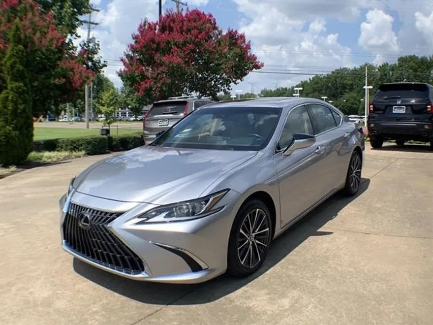 2025 Lexus ES 350 photo 1