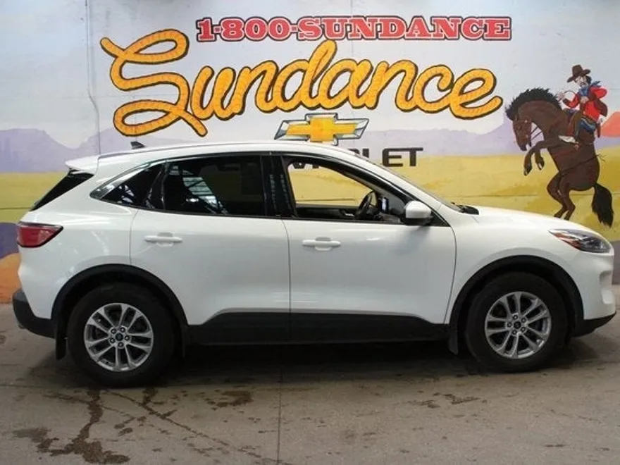2020 Ford Escape SE photo 1