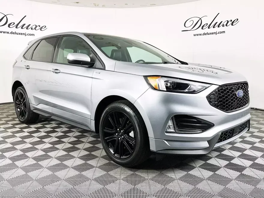 2021 Ford Edge ST-Line photo 1