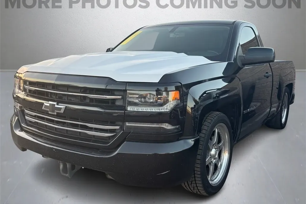 2018 Chevrolet Silverado Work Truck LS Base photo 1