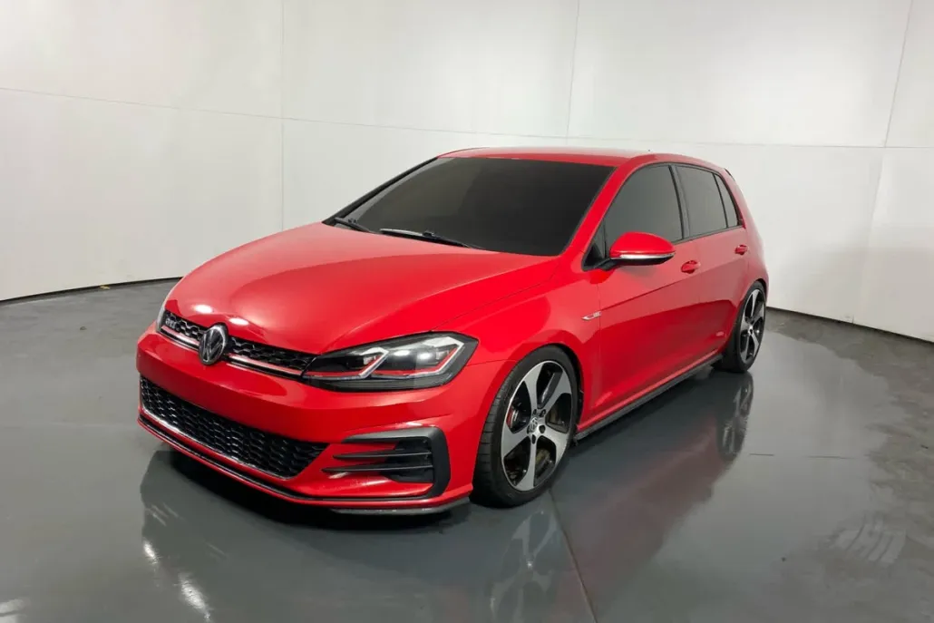 2018 Volkswagen Golf GTI S photo 1
