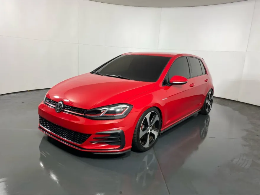 2018 Volkswagen Golf GTI S photo 1