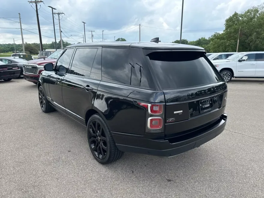 2021 Land Rover Range Rover P525 Autobiography photo 1