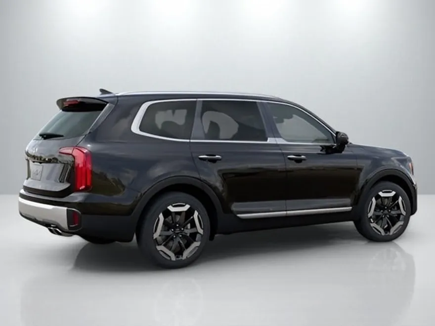 2025 Kia Telluride S photo 1