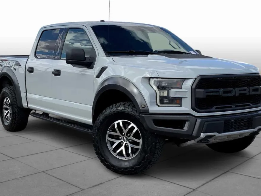 2017 Ford F-150 Raptor photo 1