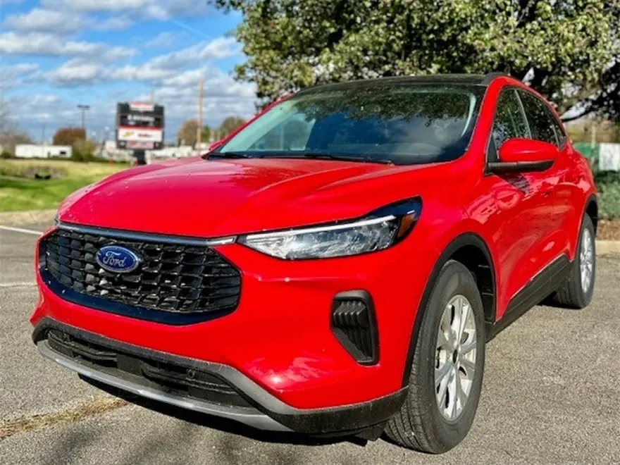2024 Ford Escape Active photo 1