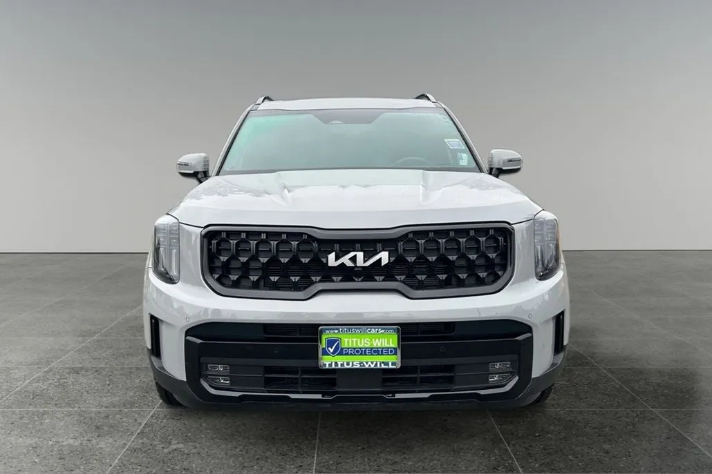 2024 Kia Telluride X-Pro photo 1