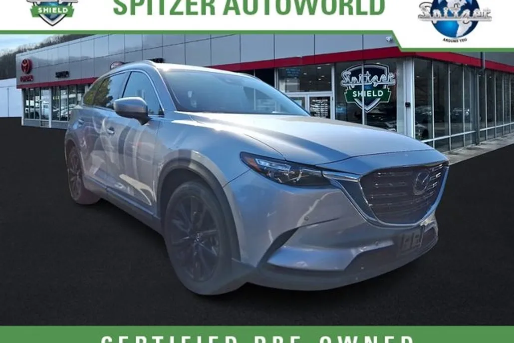 2022 Mazda CX-9 Touring photo 1