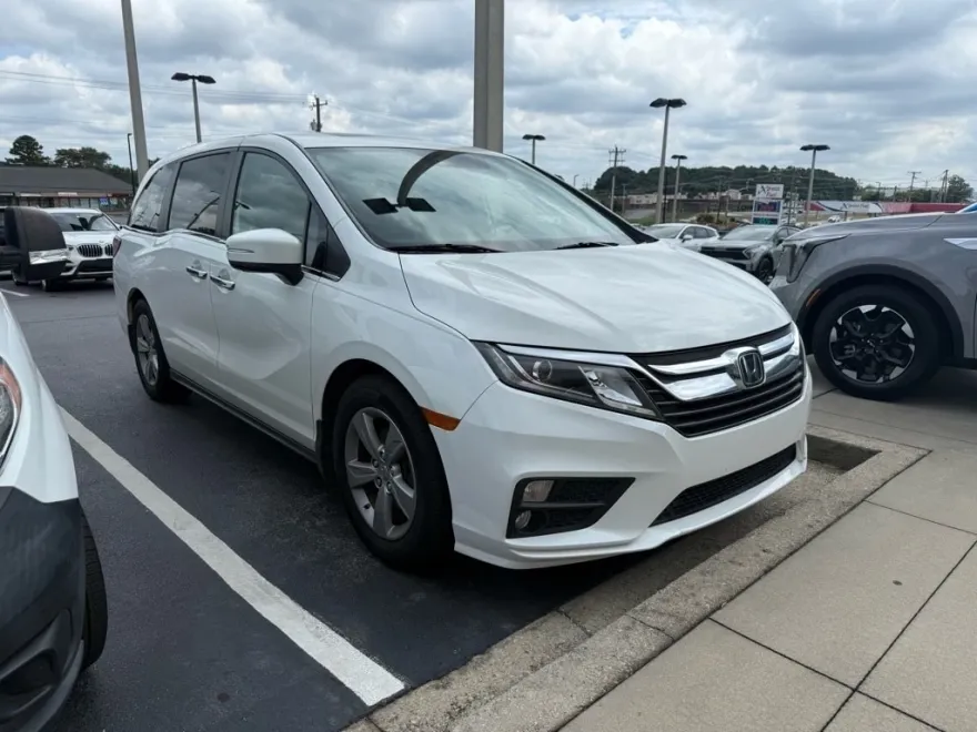 2020 Honda Odyssey EX-L photo 1