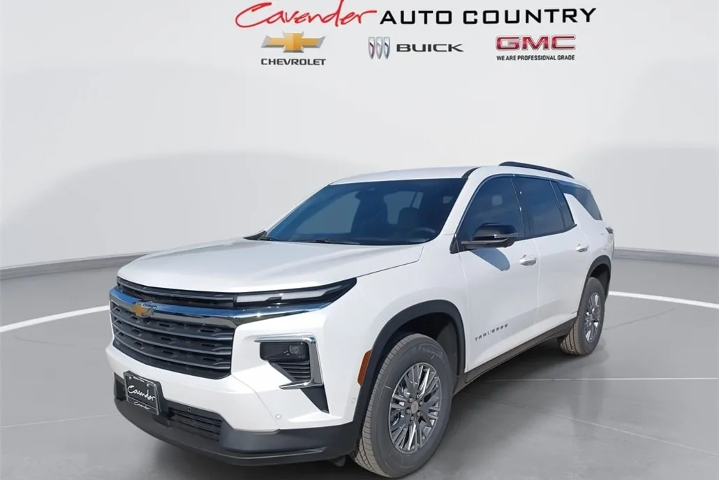 2025 Chevrolet Traverse photo 1