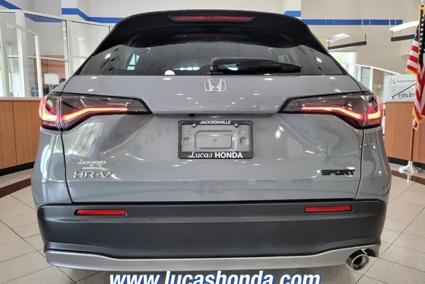 2024 Honda HR-V Sport photo 1