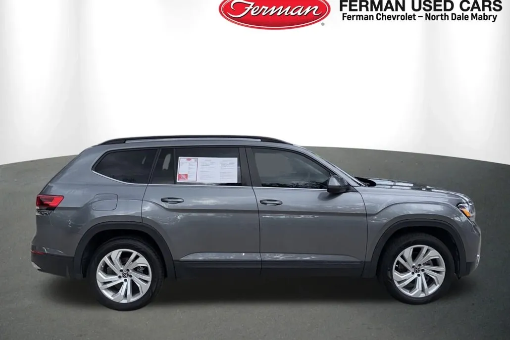 2021 Volkswagen Atlas SE Technology photo 1