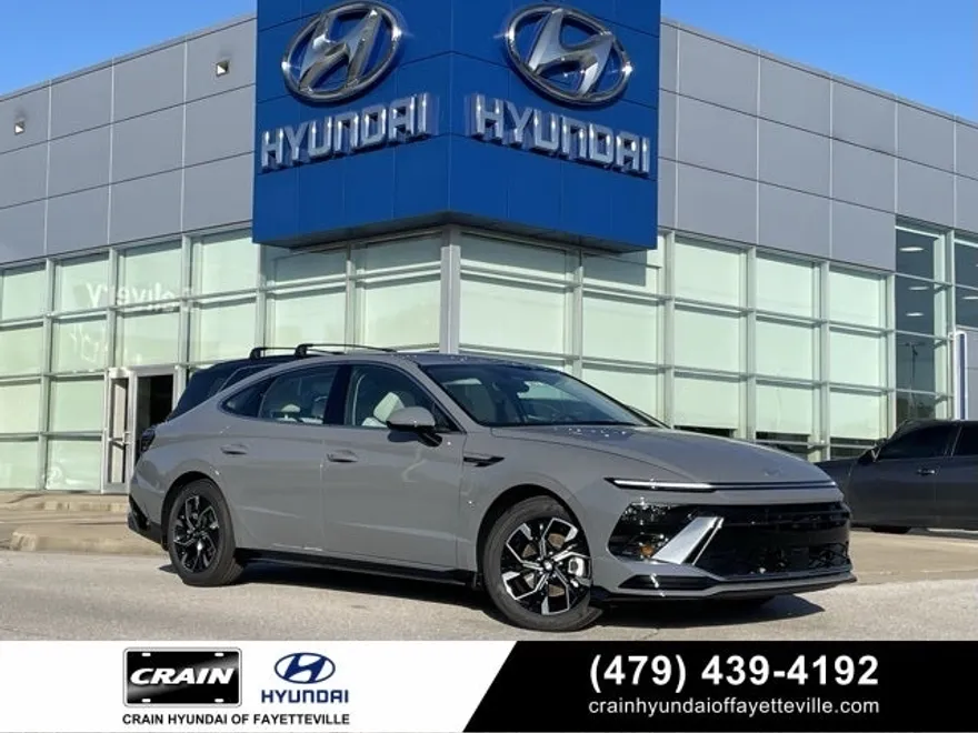 2025 Hyundai Sonata SEL photo 1
