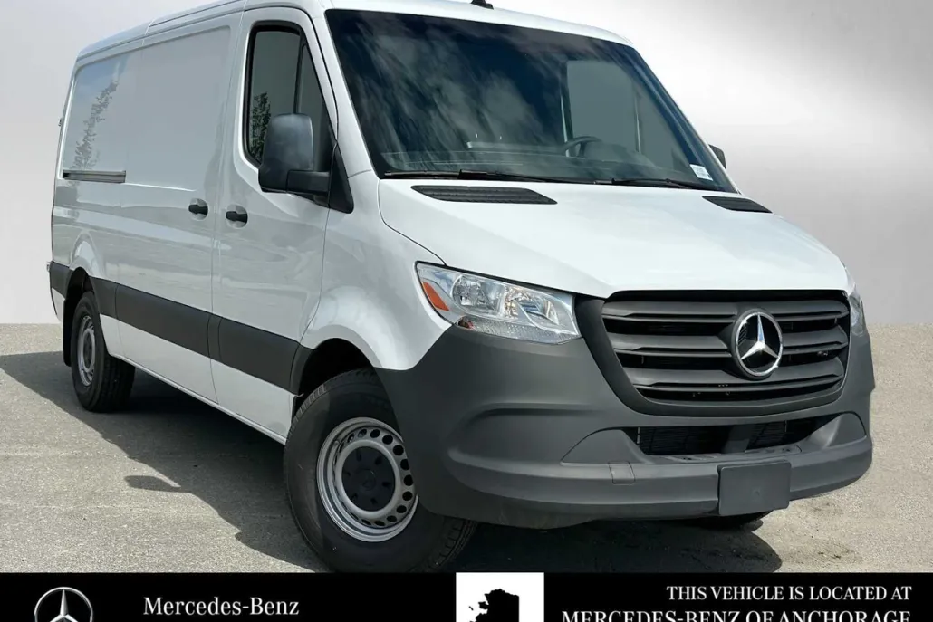 2023 Mercedes Benz Sprinter 2500 Standard Roof photo 1