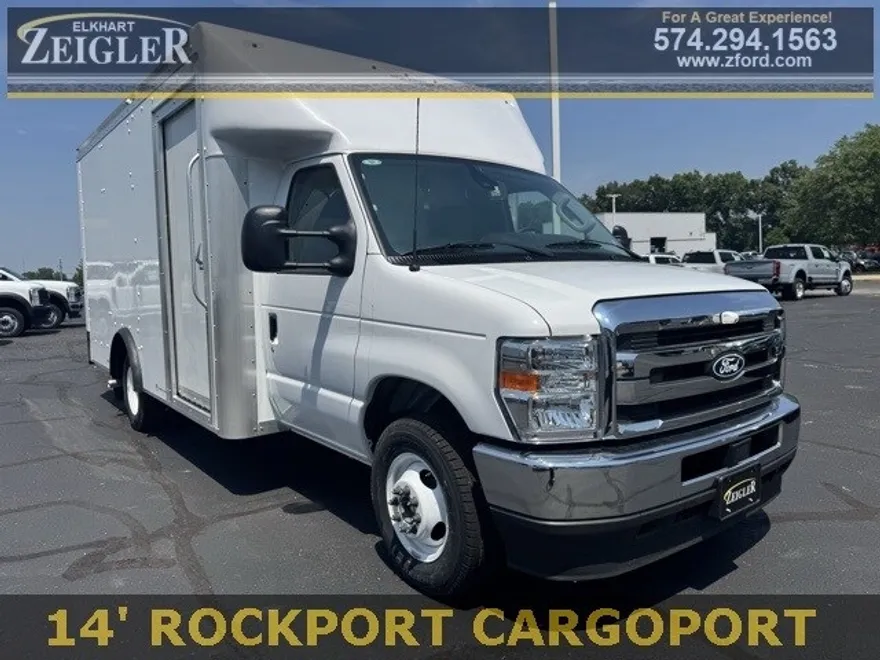 2026 Ford E-350 Base photo 1