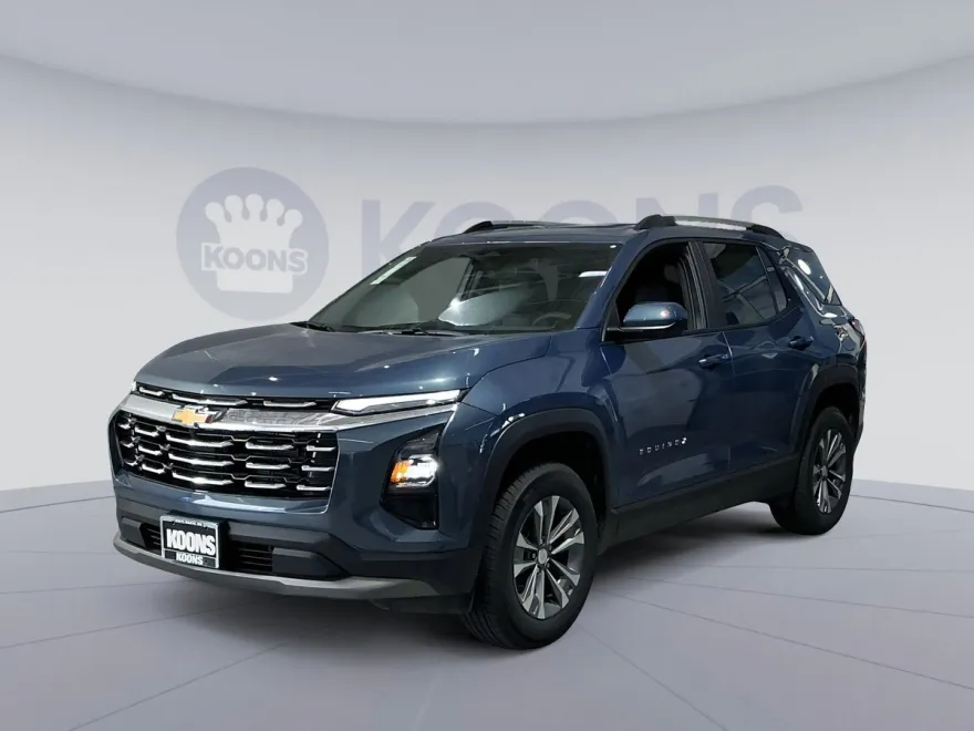2026 Chevrolet Equinox LT photo 1