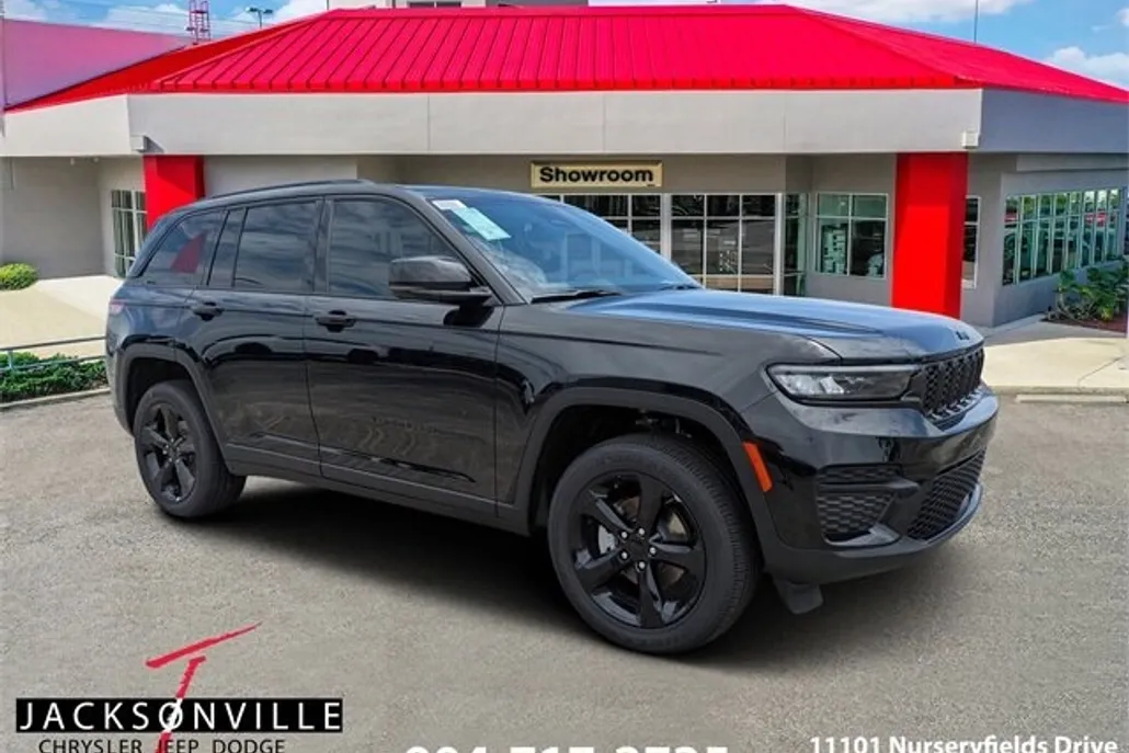 2025 Jeep Grand Cherokee Altitude X photo 1