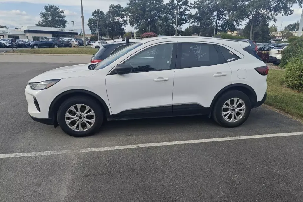 2023 Ford Escape Active photo 1