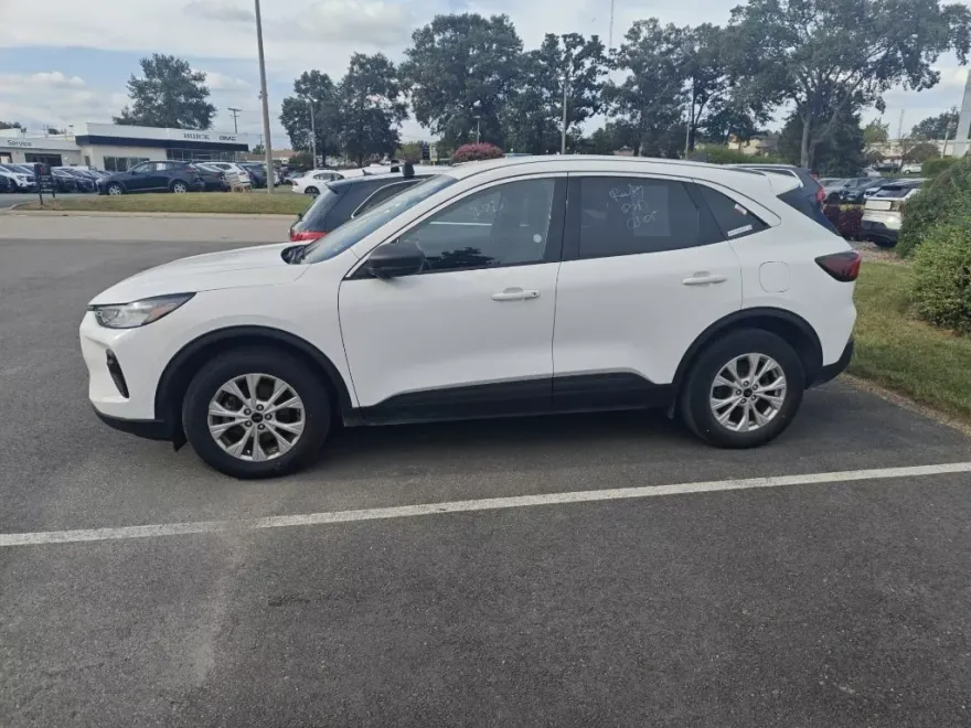 2023 Ford Escape Active photo 1