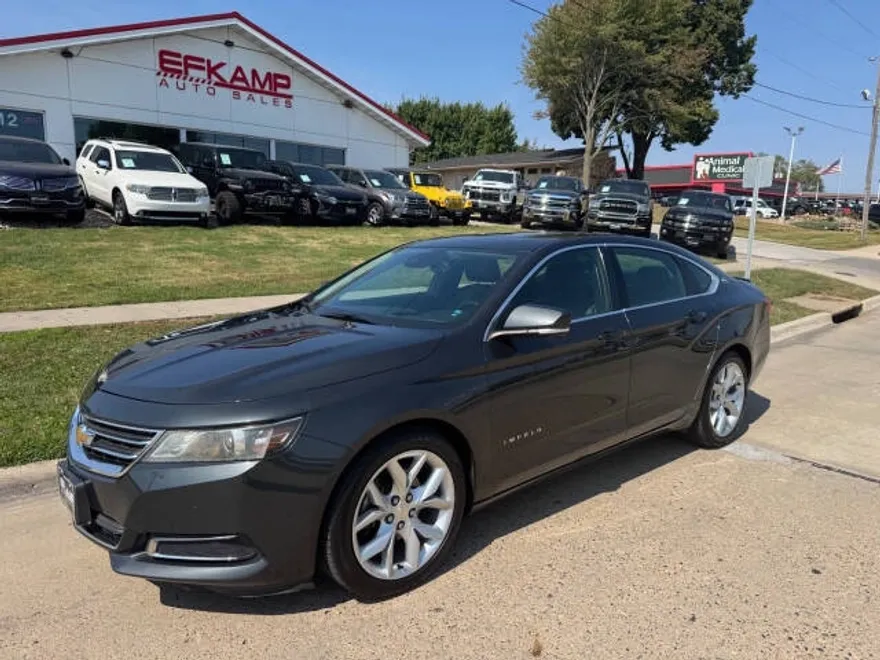 2015 Chevrolet Impala 2LT photo 1