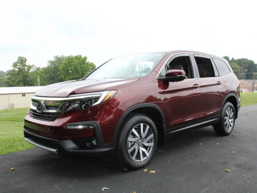 2021 Honda Pilot EX photo 1
