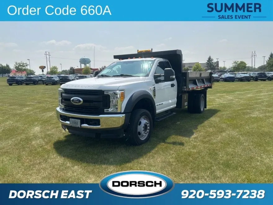 2017 Ford F-550 photo 1