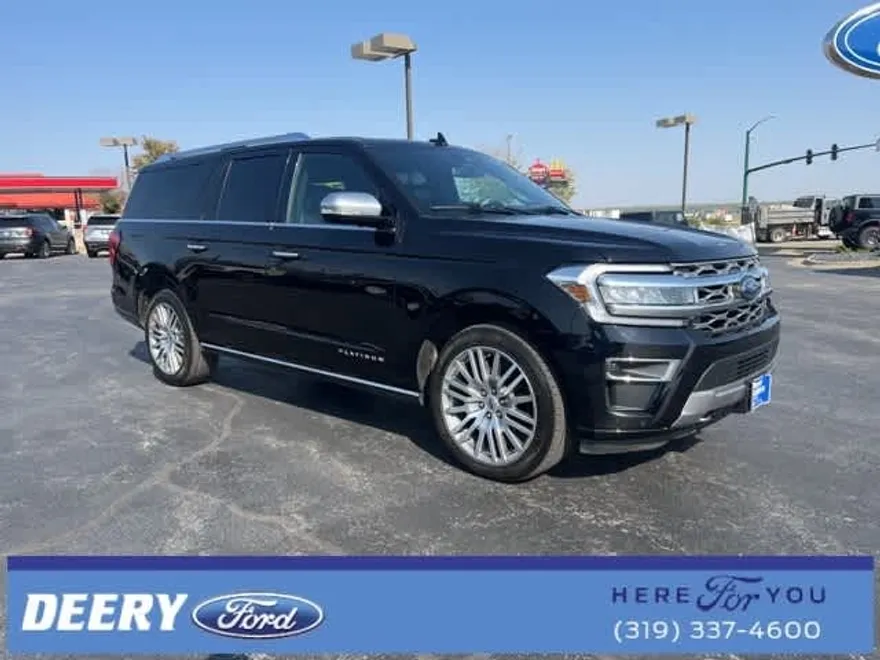 2022 Ford Expedition MAX Platinum photo 1