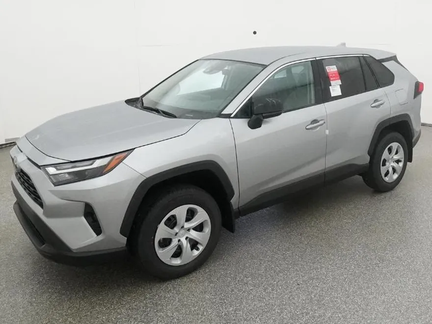 2025 Toyota RAV4 LE photo 1