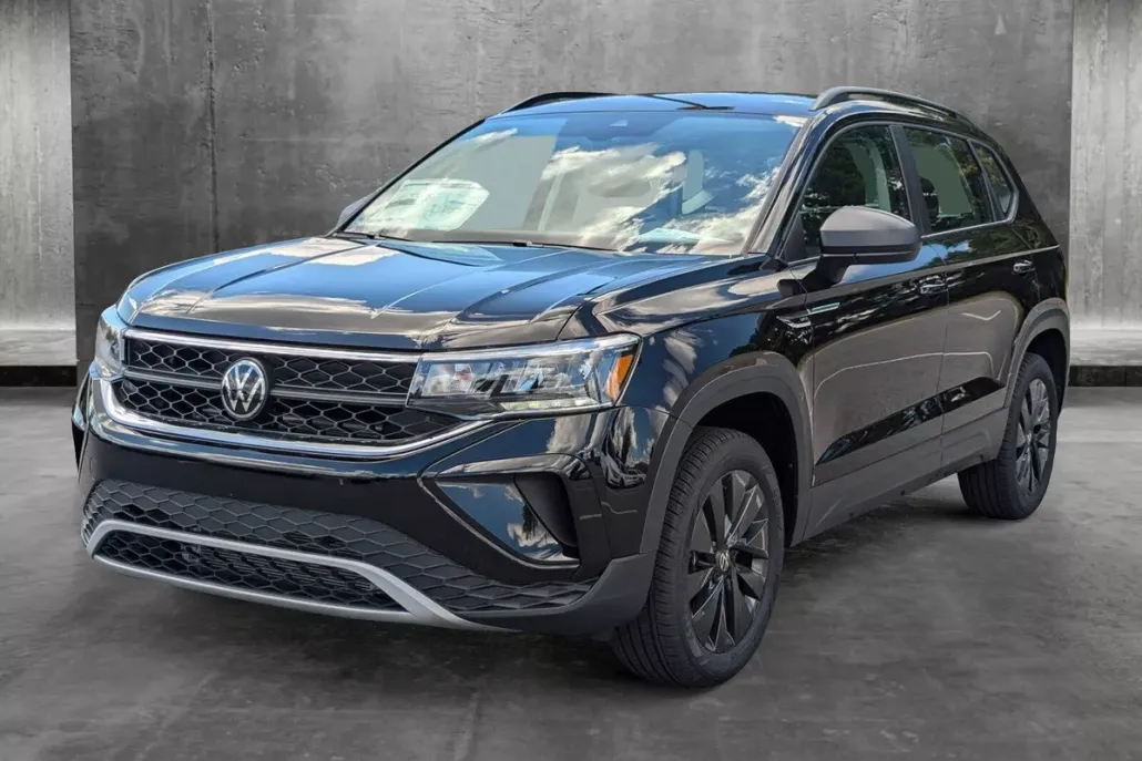 2024 Volkswagen Taos S photo 1