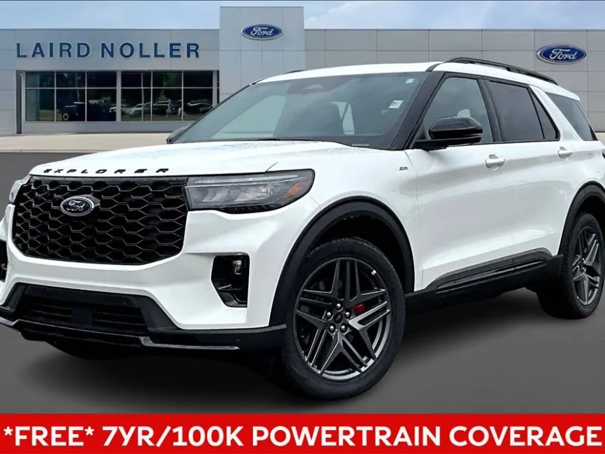 2025 Ford Explorer ST-Line photo 1