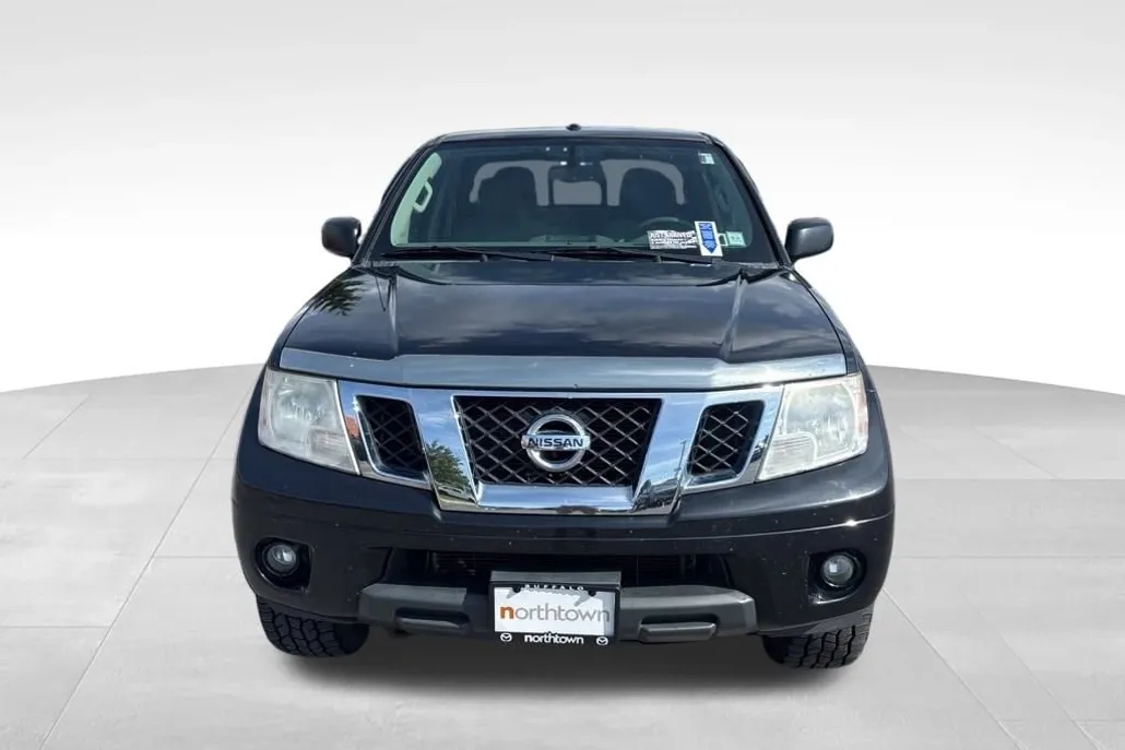 2016 Nissan Frontier SV photo 1