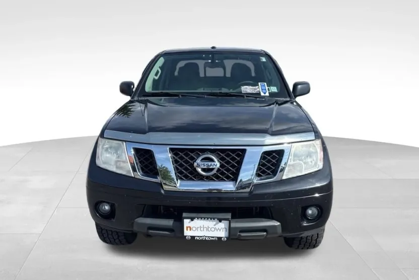 2016 Nissan Frontier SV photo 1