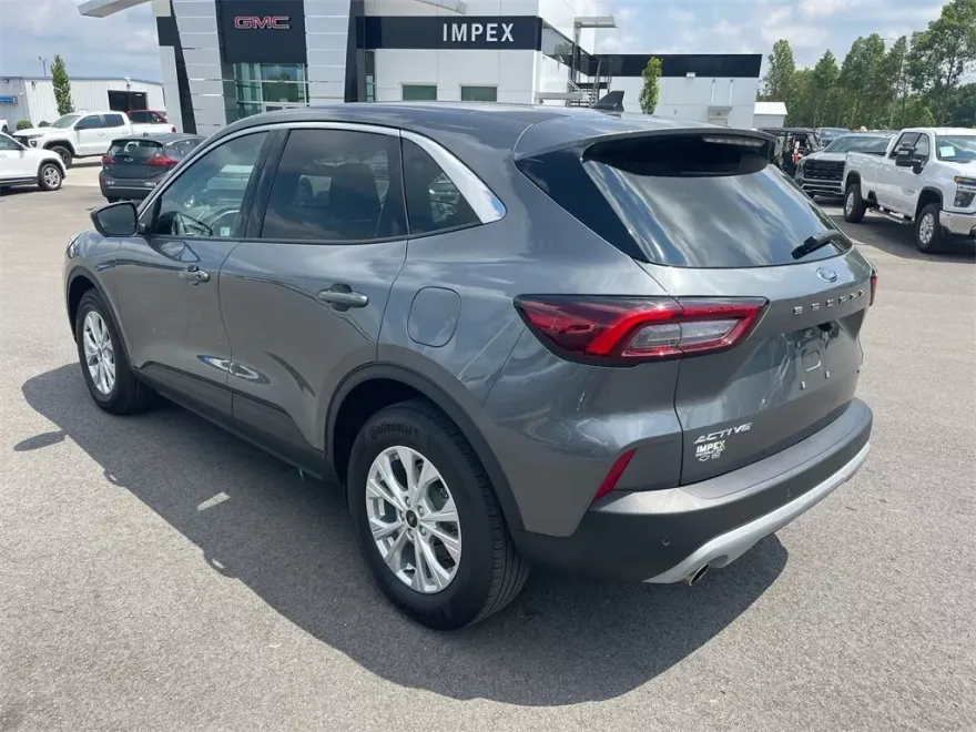 2023 Ford Escape Active photo 1