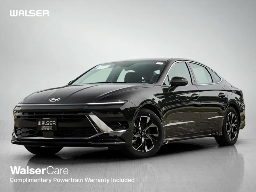 2025 Hyundai Sonata SEL photo 1